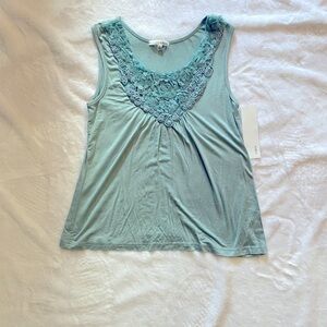 𝅺LAPIS NWT size M color sea foam tank top